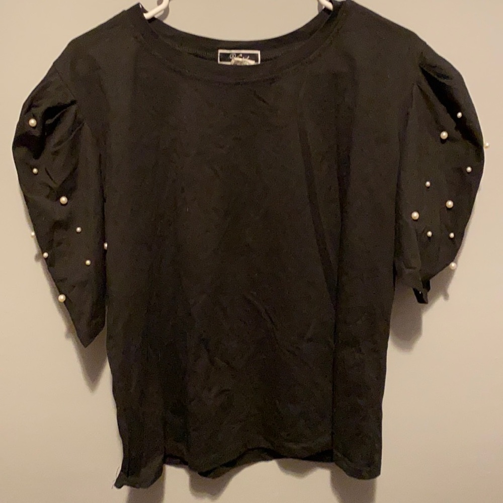 Pearl Puffed Sleeve Shirt